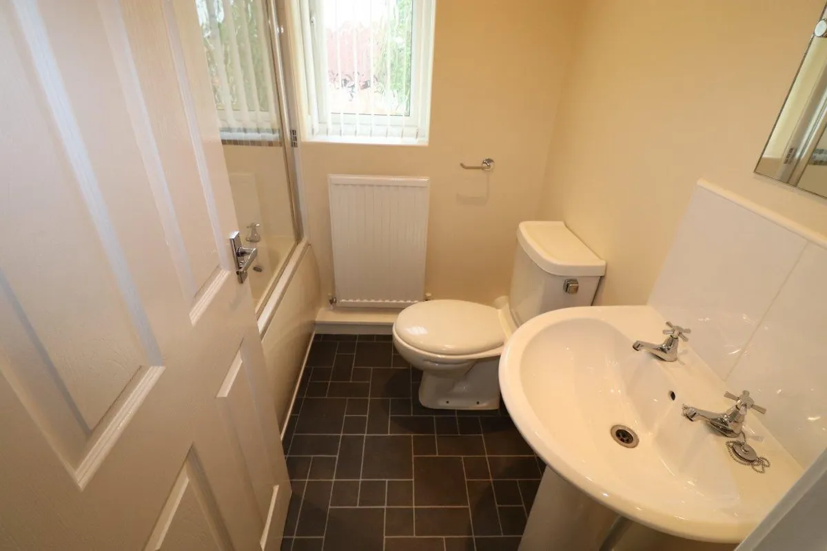 DELAMARE ROAD, MELTON MOWBRAY