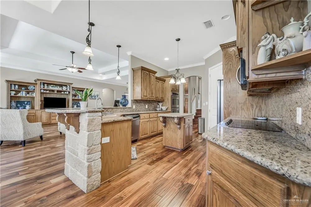 2504 Wernecke Ave, Mission, TX 78574