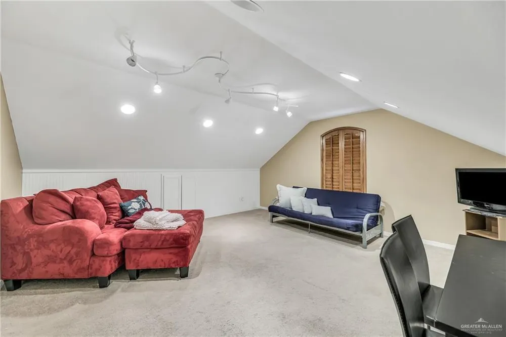 2504 Wernecke Ave, Mission, TX 78574