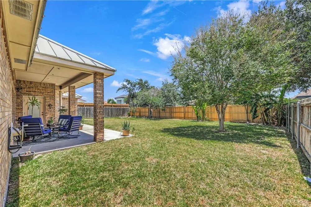 2504 Wernecke Ave, Mission, TX 78574