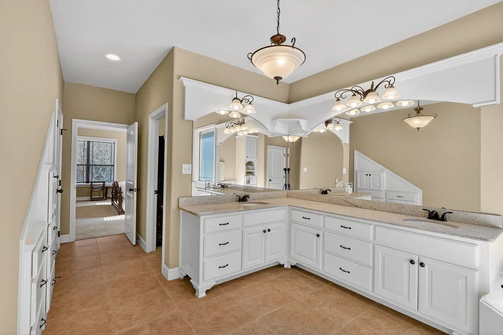 2468 Stone Castle Circle, College Station, TX 77845
