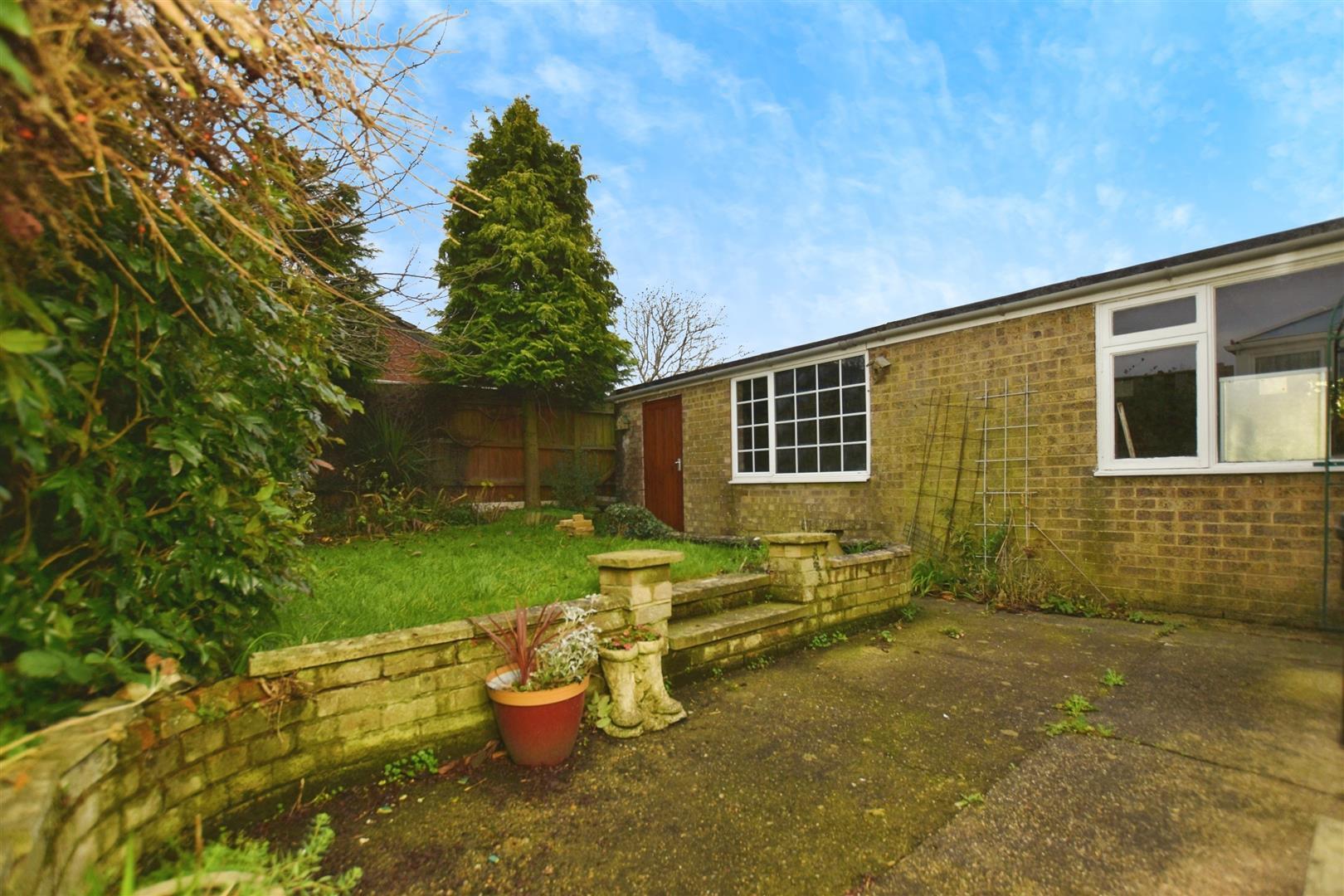 Hall Road, Sproatley Image 4
