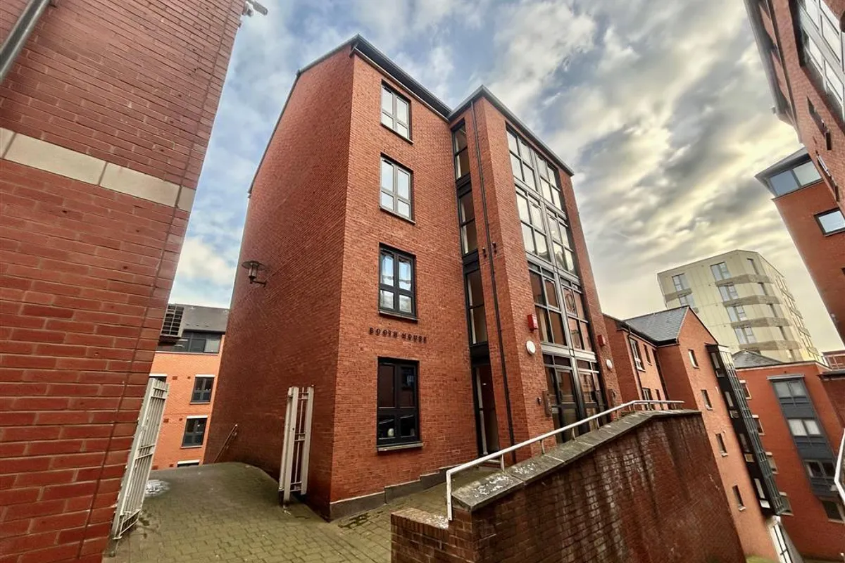 Short Stairs, NOTTINGHAM