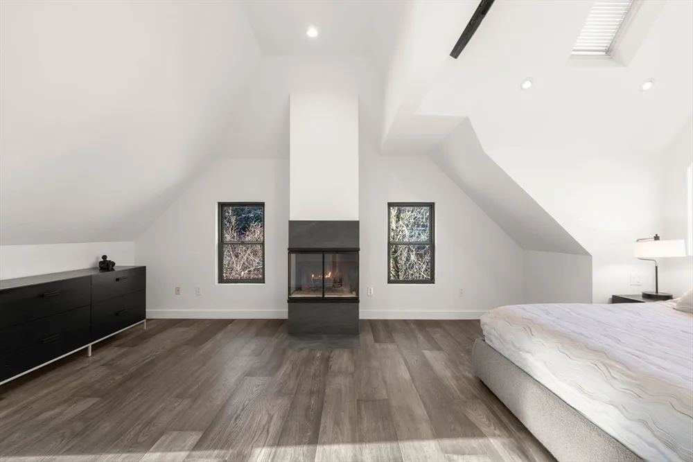 241 Perkins St, Boston, MA 02130