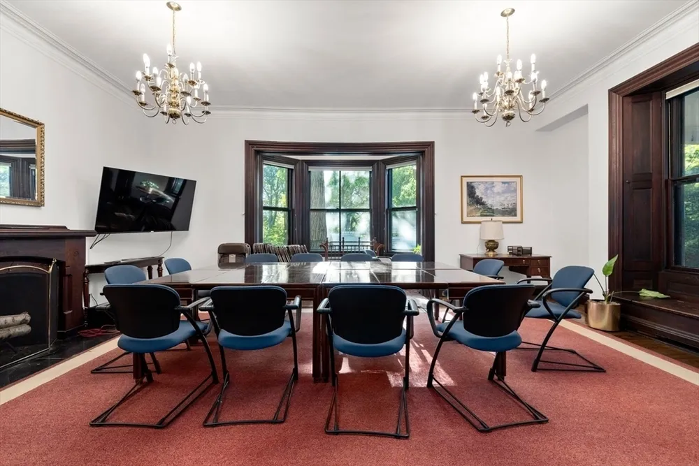 241 Perkins St, Boston, MA 02130