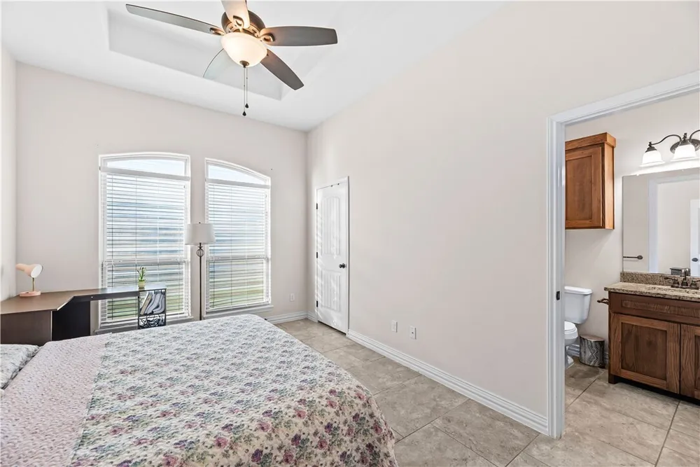3818 Pennine Way, Corpus Christi, TX 78414