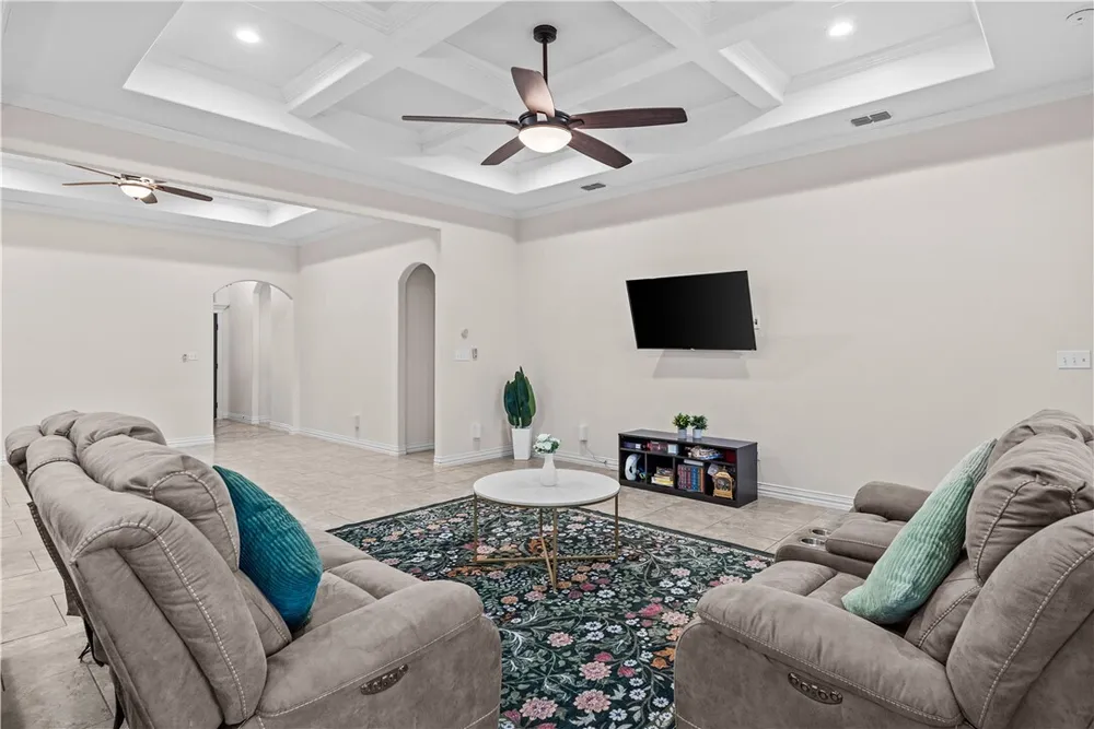3818 Pennine Way, Corpus Christi, TX 78414