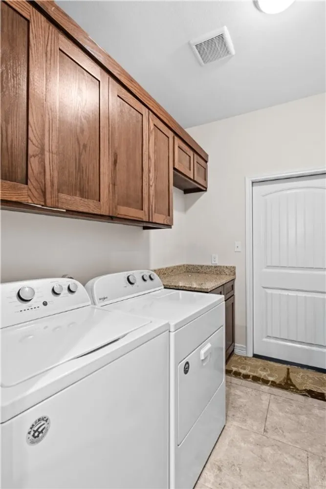 3818 Pennine Way, Corpus Christi, TX 78414