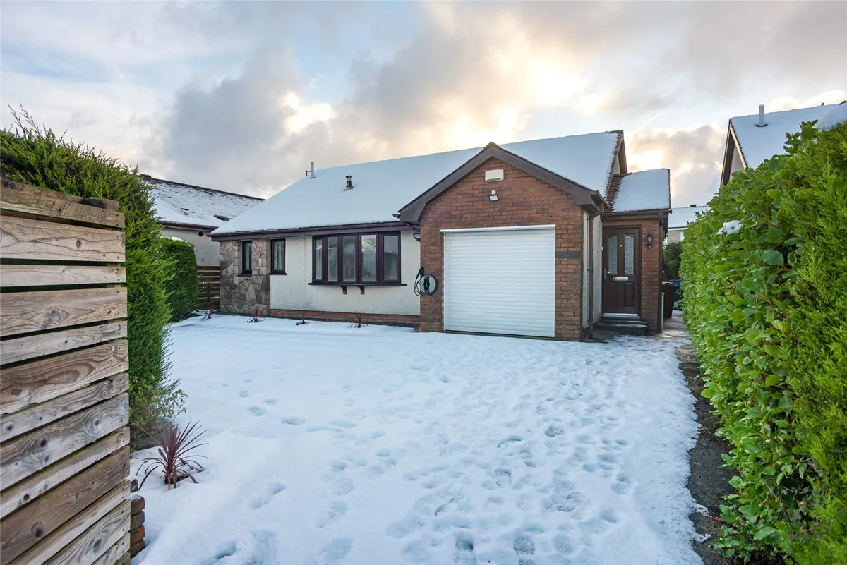 Ffordd Gwyndy, Penrhosgarnedd, Bangor, Gwynedd, LL57