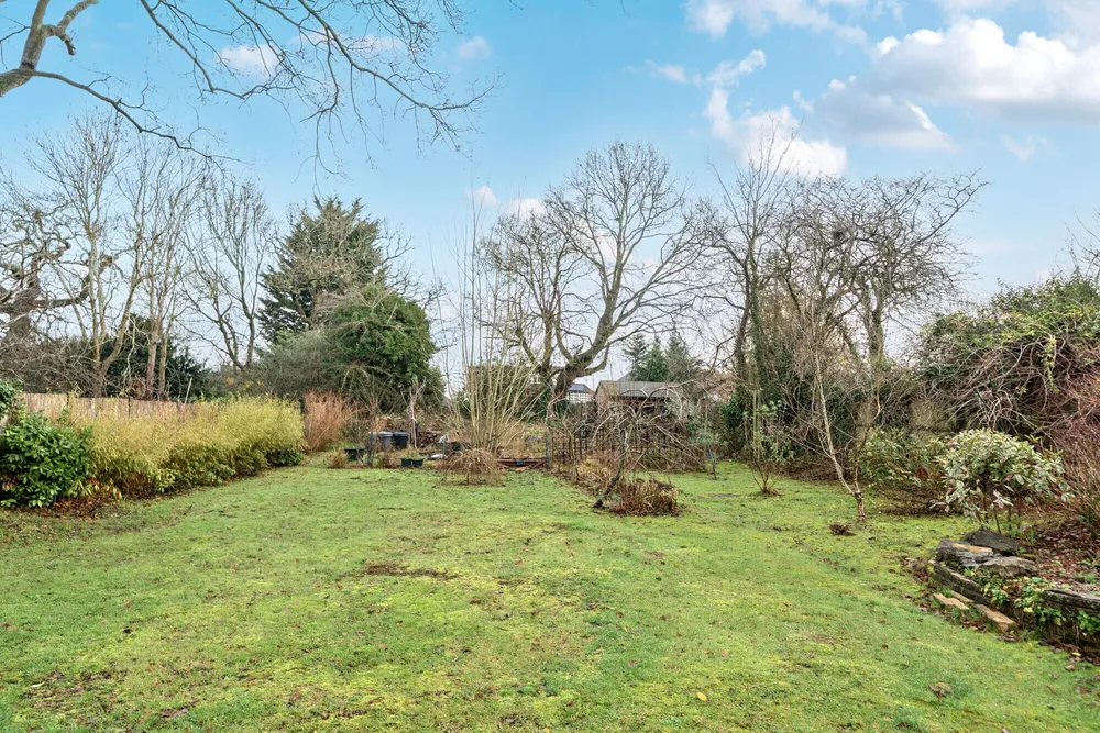 Lyonsdown Avenue, New Barnet, EN5