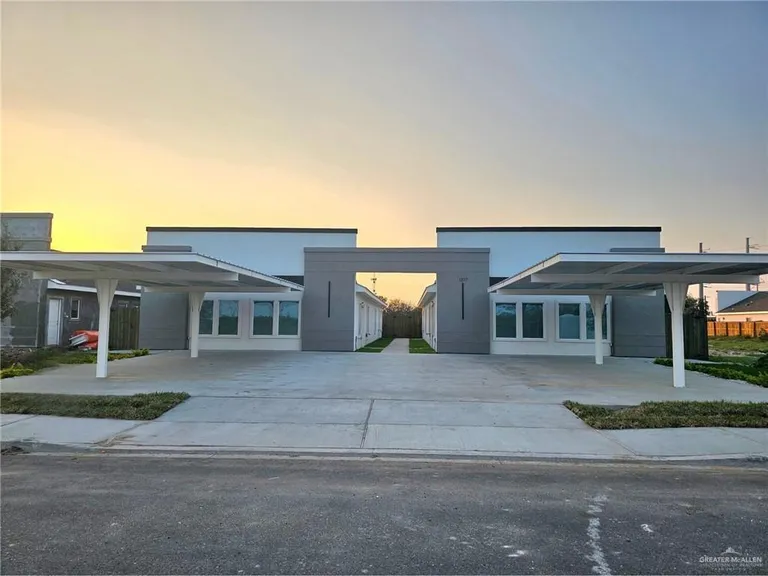 1301 N 4th Ave, Edinburg, TX 78541