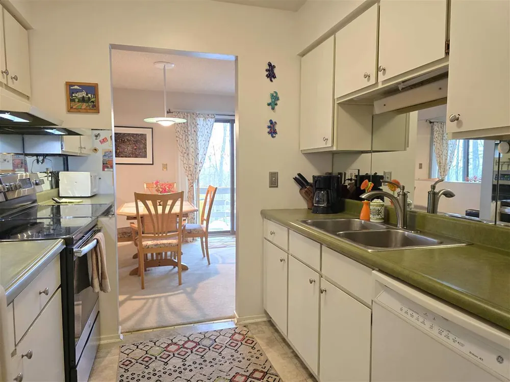 1185 Hideaway Valley Dr, Harbor Springs, MI 49740