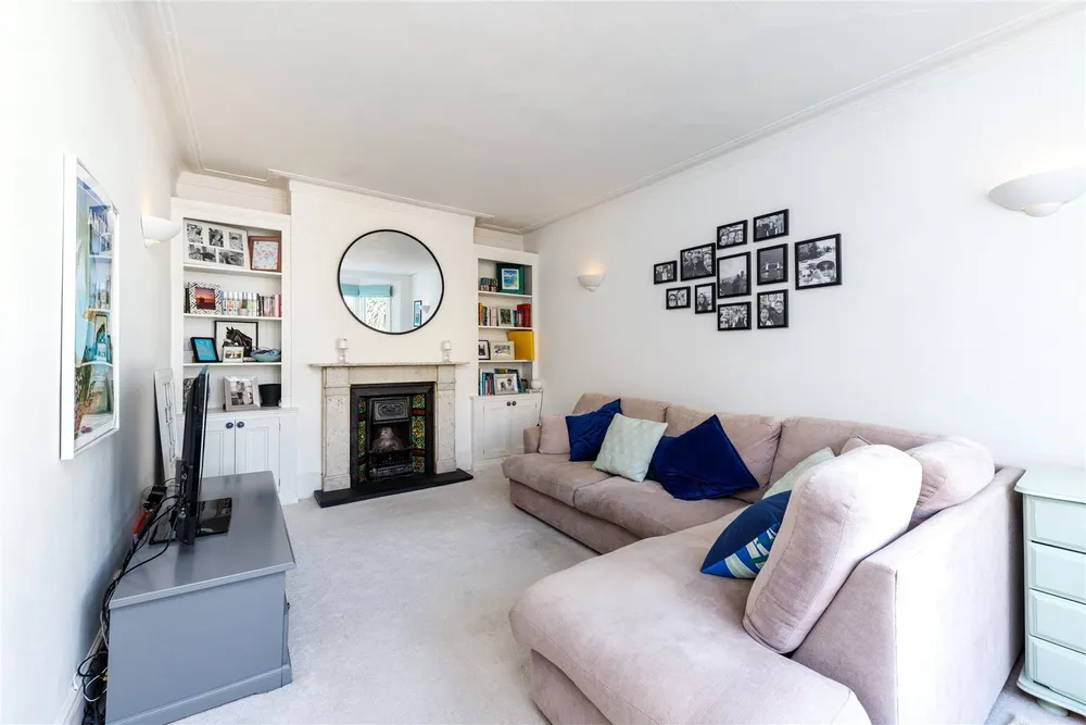 Camborne Road, Southfields, London, SW18