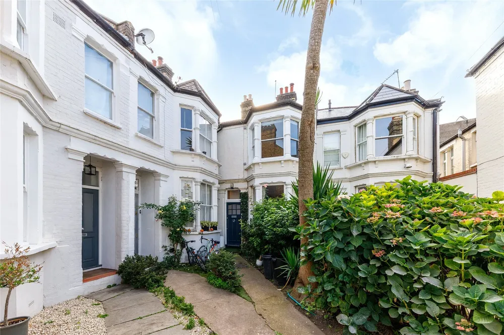Camborne Road, Southfields, London, SW18