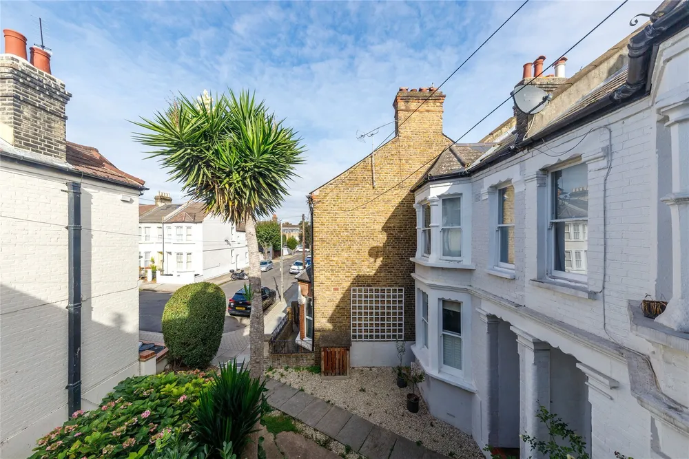 Camborne Road, Southfields, London, SW18