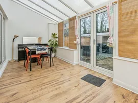 Pembridge Close, Winyates West, Redditch thumb 3