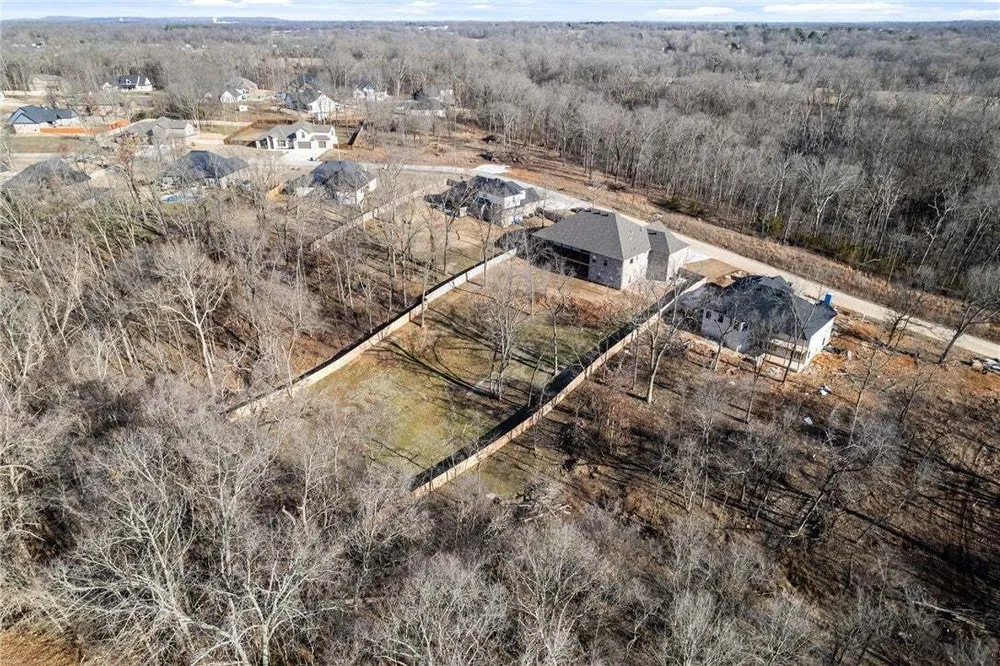 12412 Wildwood Dr, Rogers, AR 72756-3089