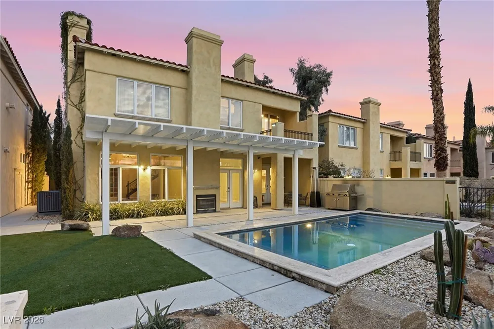 9053 Opus Dr, Las Vegas, NV 89117