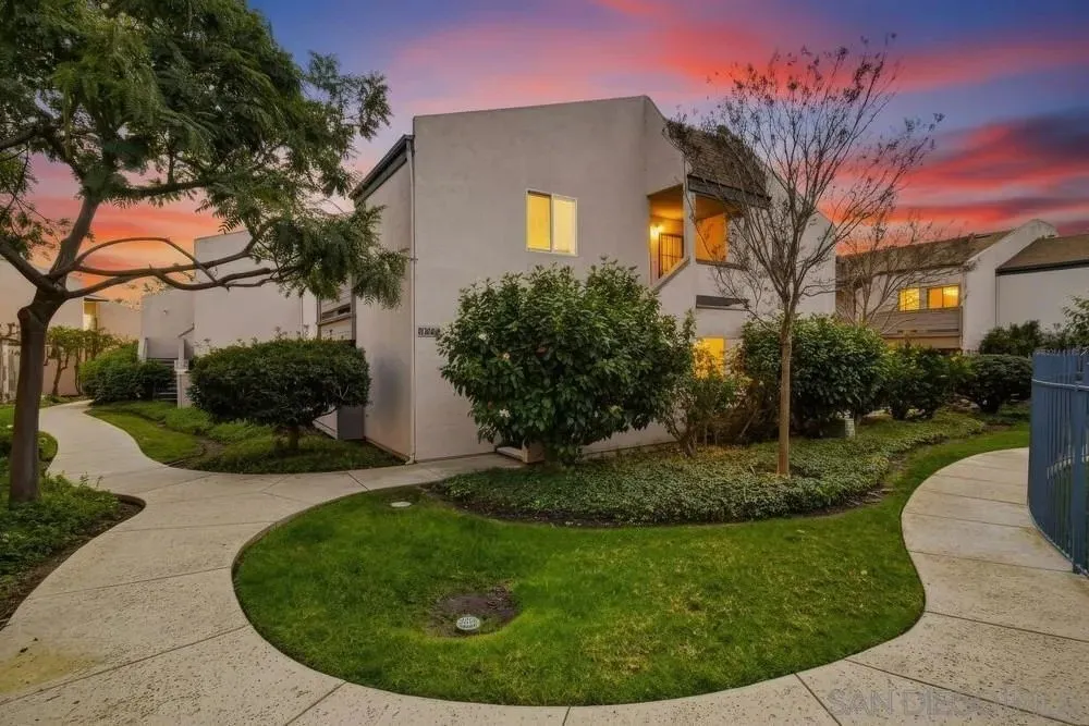 3242 Ashford St, San Diego, CA 92111