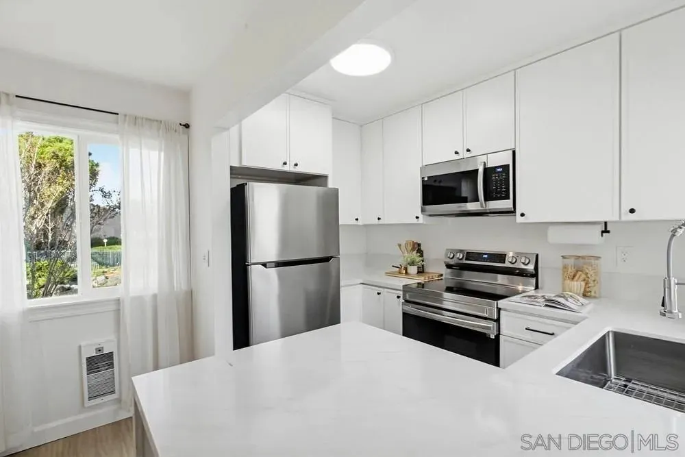 3242 Ashford St, San Diego, CA 92111