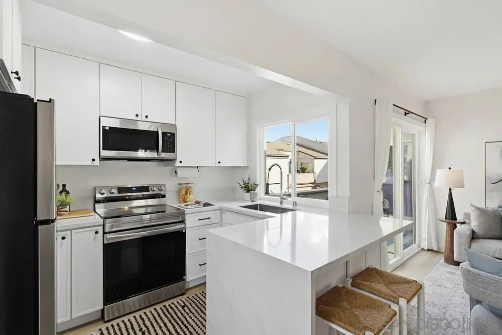 3242 Ashford St, San Diego, CA 92111