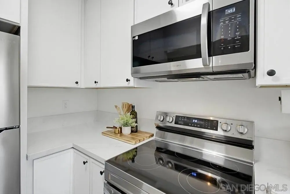 3242 Ashford St, San Diego, CA 92111