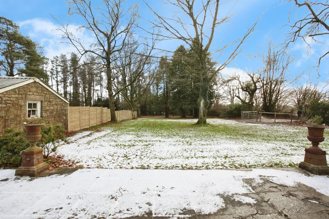 Property photo 35