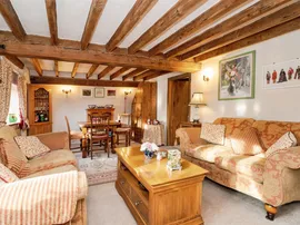 3 Swan Street, Fakenham thumb 2