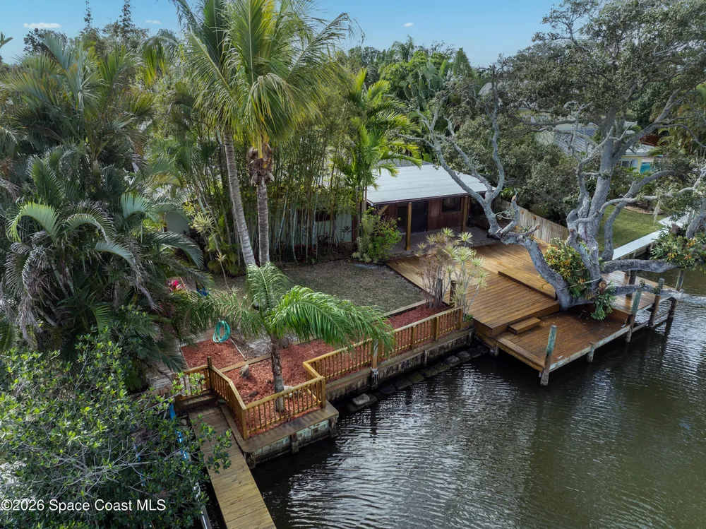 481 Indian Creek Dr, Cocoa Beach, FL 32931