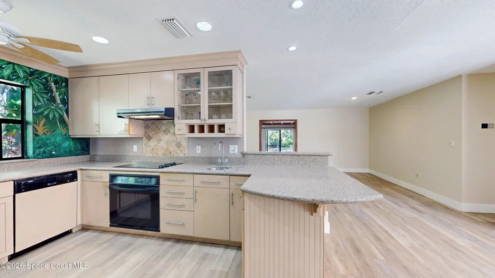 481 Indian Creek Dr, Cocoa Beach, FL 32931