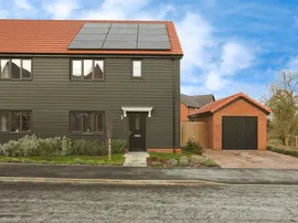 Castell Road, Bacton, Stowmarket photo