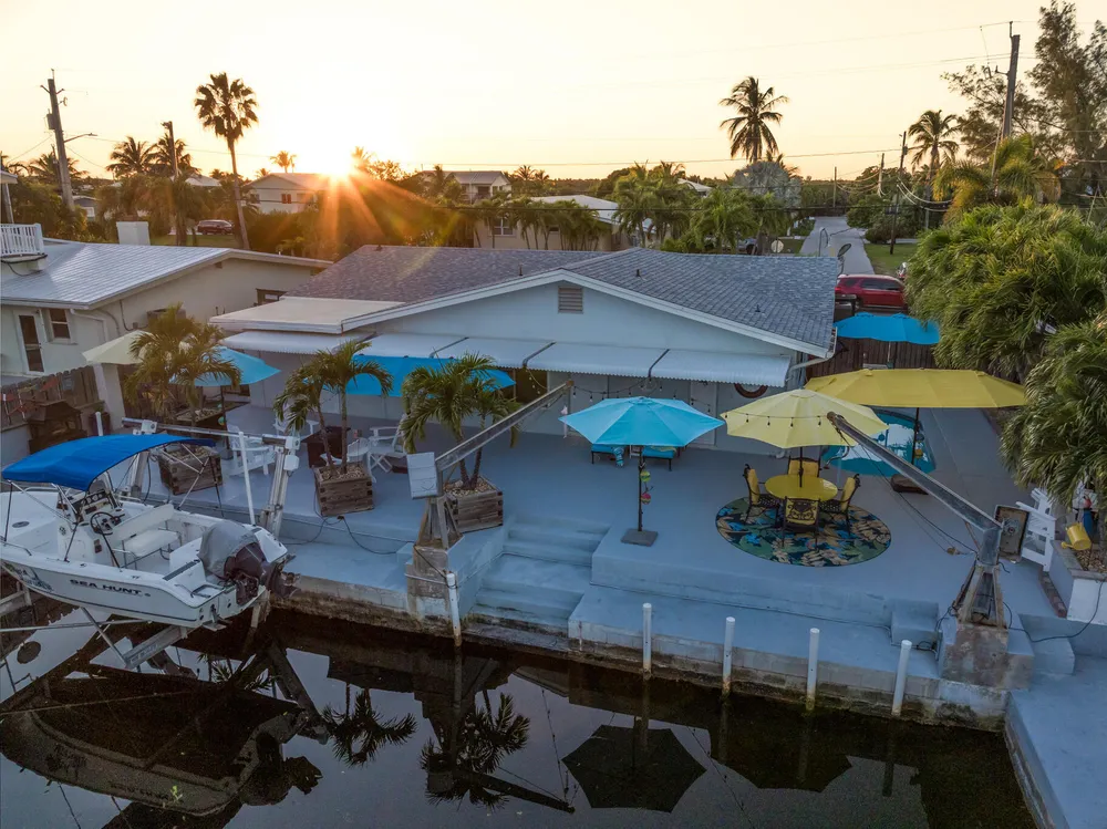 1657 Watson Blvd, Big Pine, FL 33043