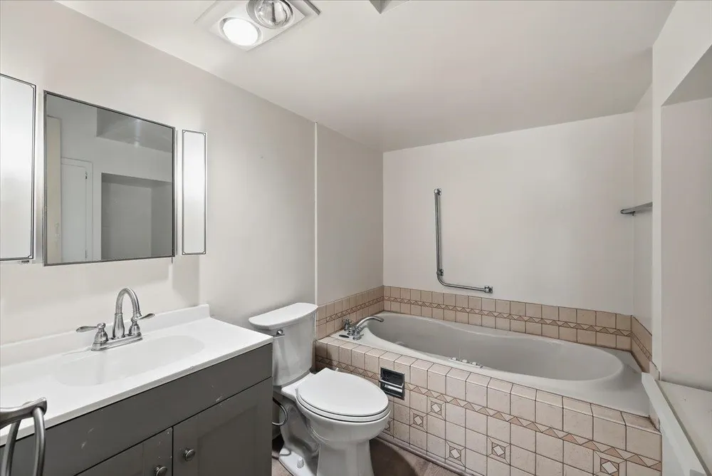 3433 S High Dr, Spokane, WA 99203