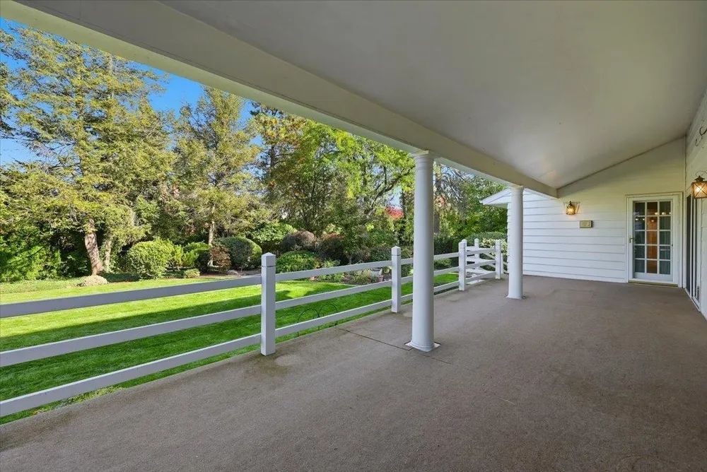 3433 S High Dr, Spokane, WA 99203