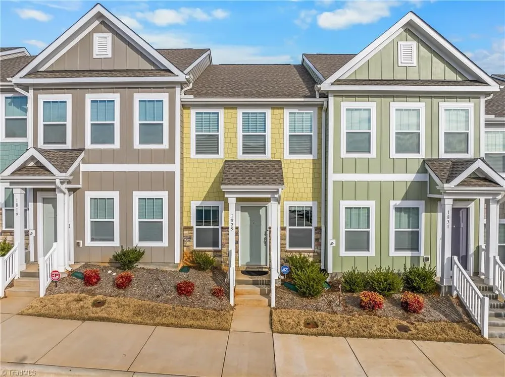 1825 Ardmore Commons Drive, Winston Salem, NC 27103-5044