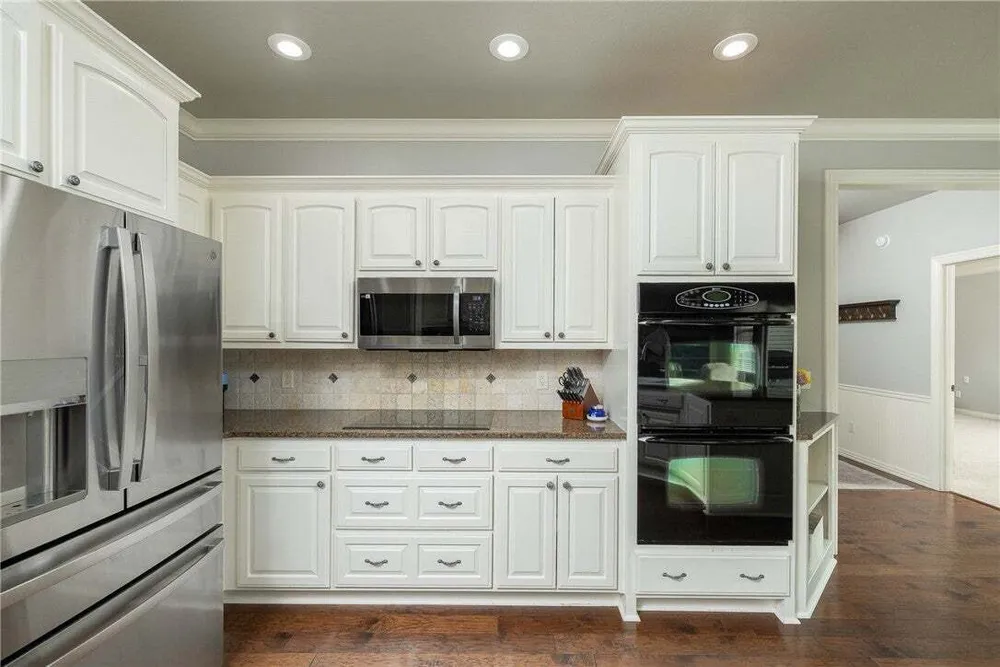 7 Stratfield Ln, Bella Vista, AR 72714