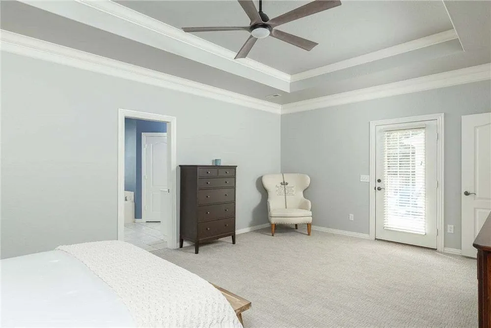 7 Stratfield Ln, Bella Vista, AR 72714