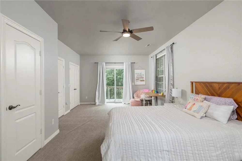 7 Stratfield Ln, Bella Vista, AR 72714