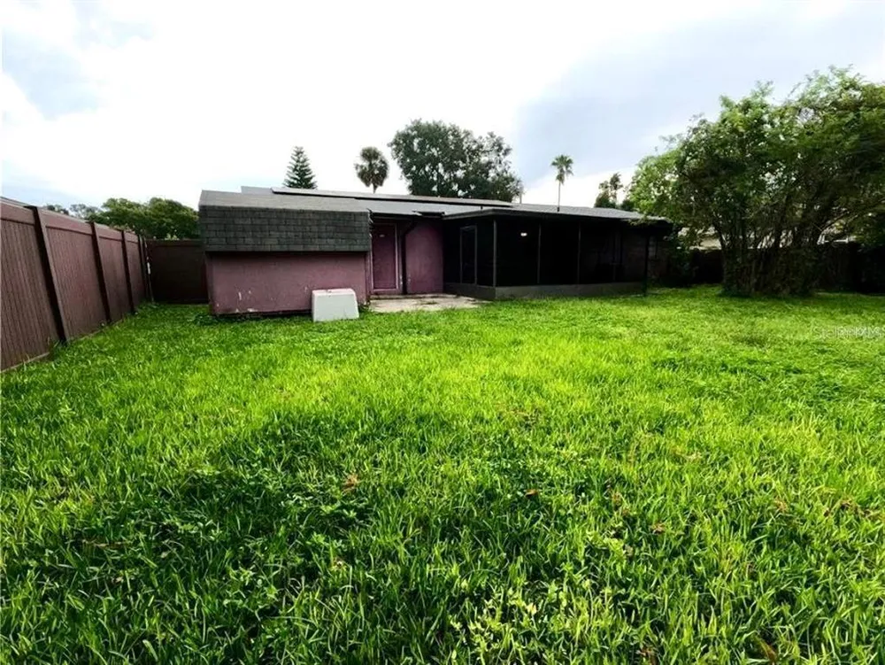 294 Eddie Ave, Daytona Beach, FL 32117