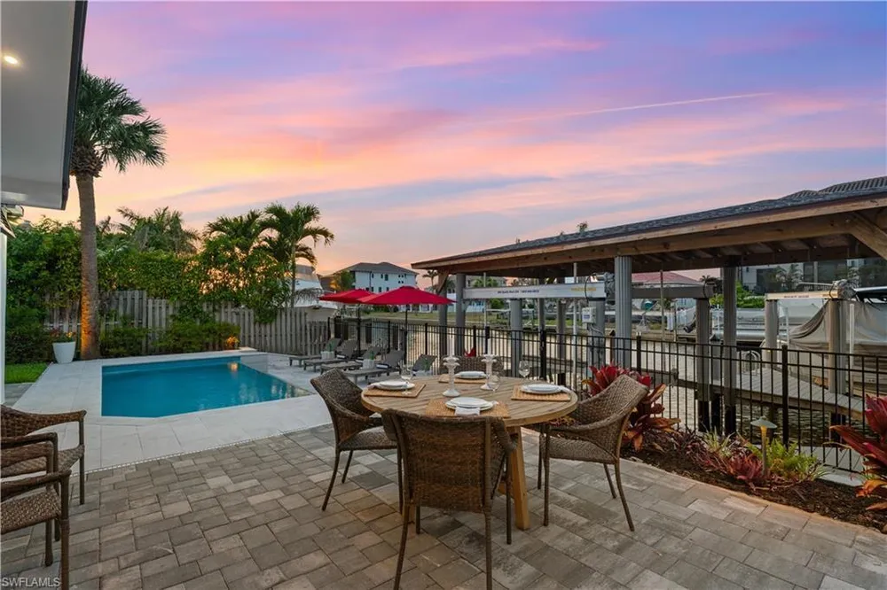 493 Willett Ave, Naples, FL 34108