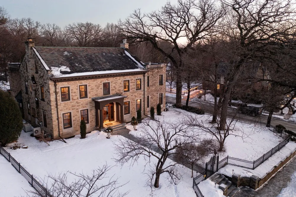 4649 E Lake Harriet Pkwy, Minneapolis, MN 55419