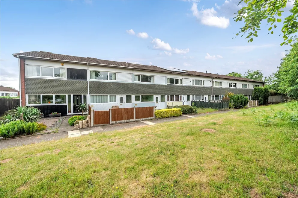 Property carousel item 7