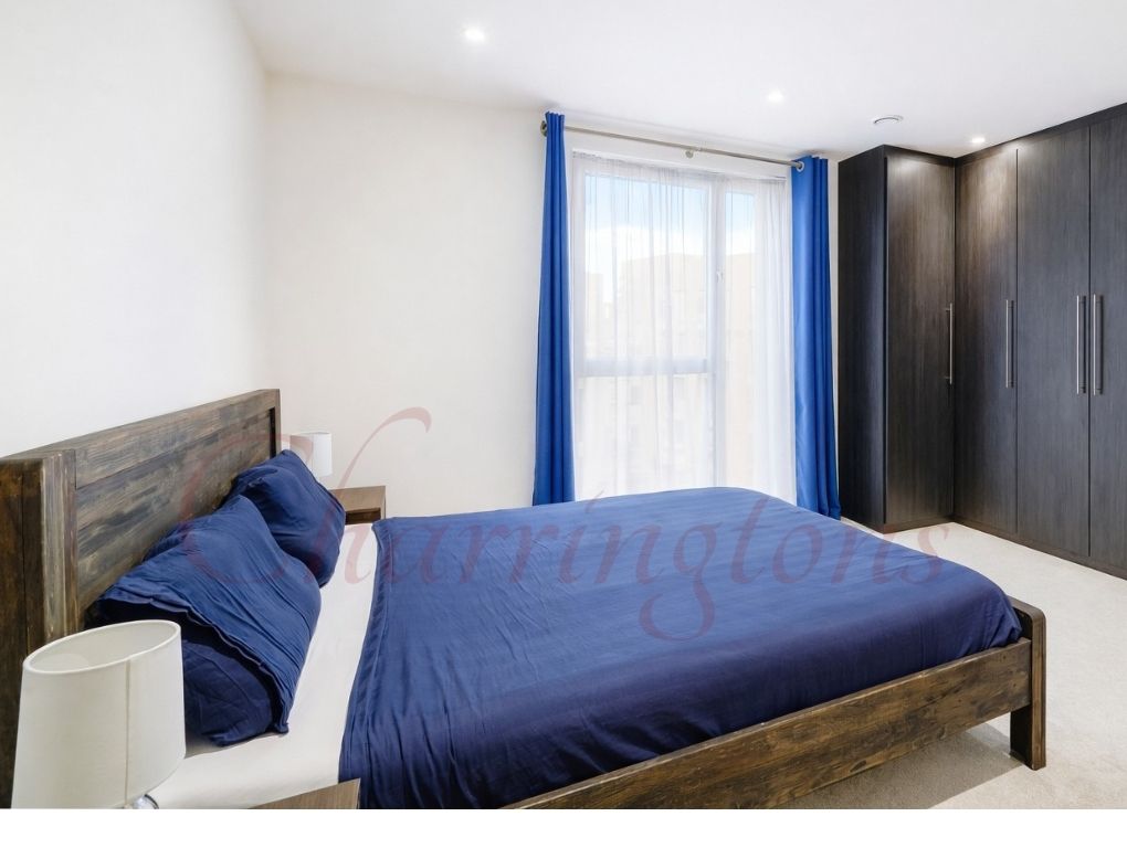 Two Bedroom Flat For Sale Hendon Waterside Development NW9 Image 8