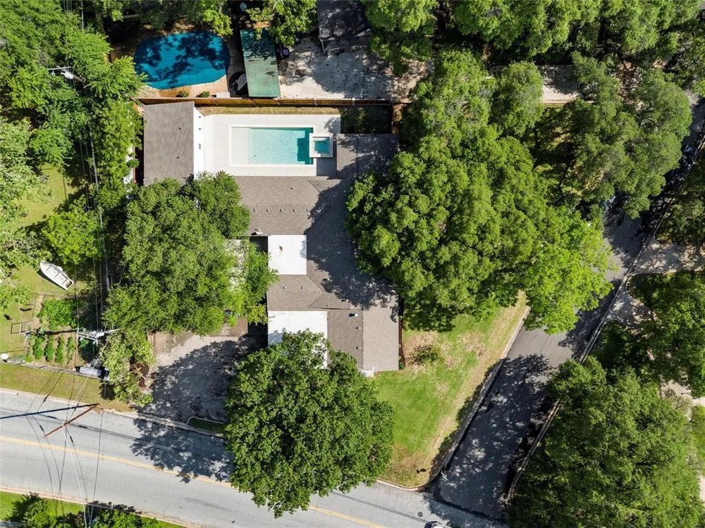 2625 Old Oaks Dr, Waco, TX 76710