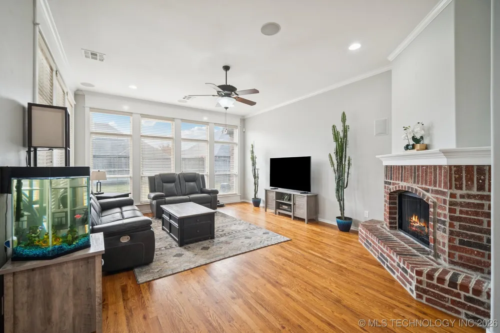 3309 W Knoxville St, Broken Arrow, OK 74012
