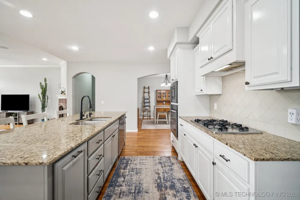 3309 W Knoxville St, Broken Arrow, OK 74012