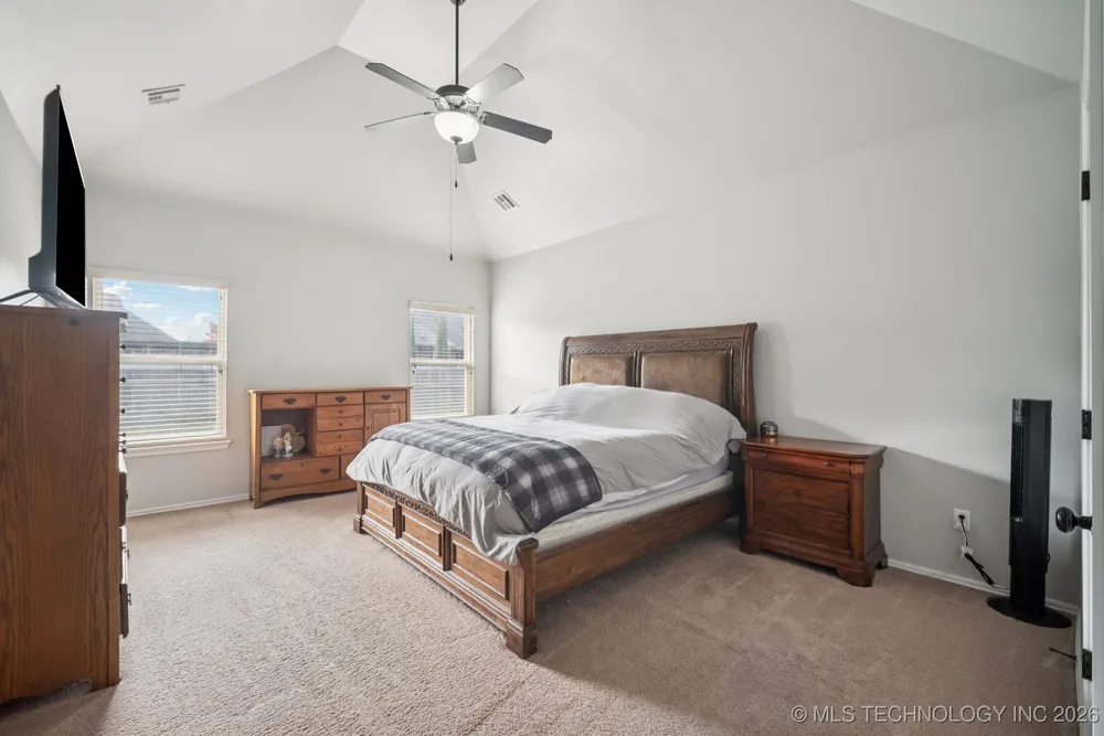 3309 W Knoxville St, Broken Arrow, OK 74012