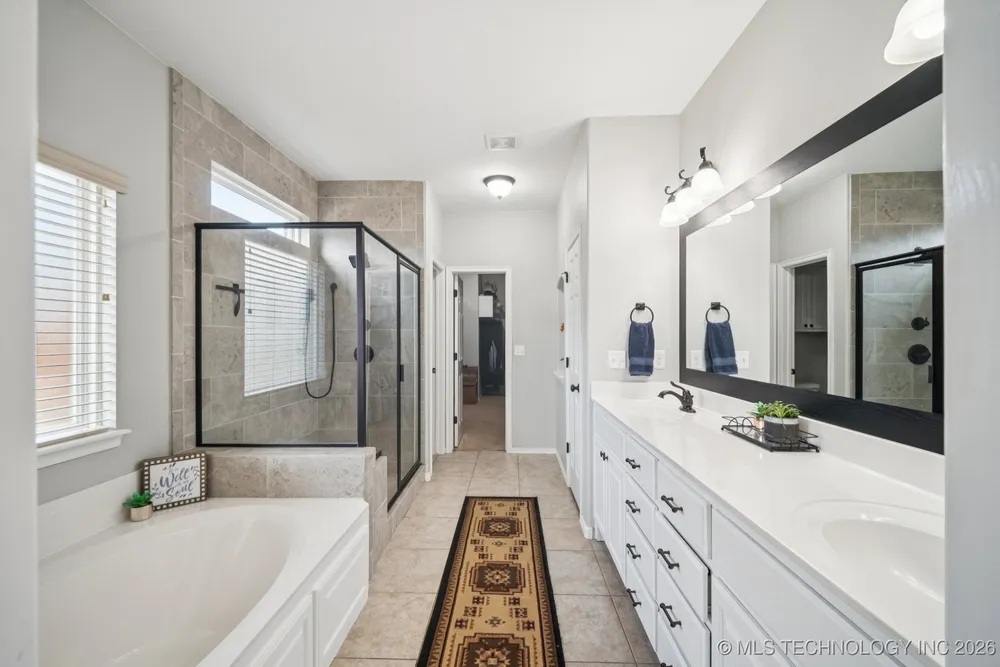 3309 W Knoxville St, Broken Arrow, OK 74012
