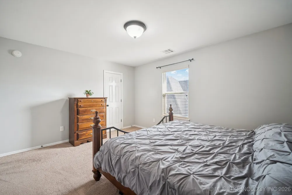 3309 W Knoxville St, Broken Arrow, OK 74012