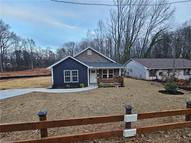 4311 Mineral Ave, Winston-Salem, NC 27105
